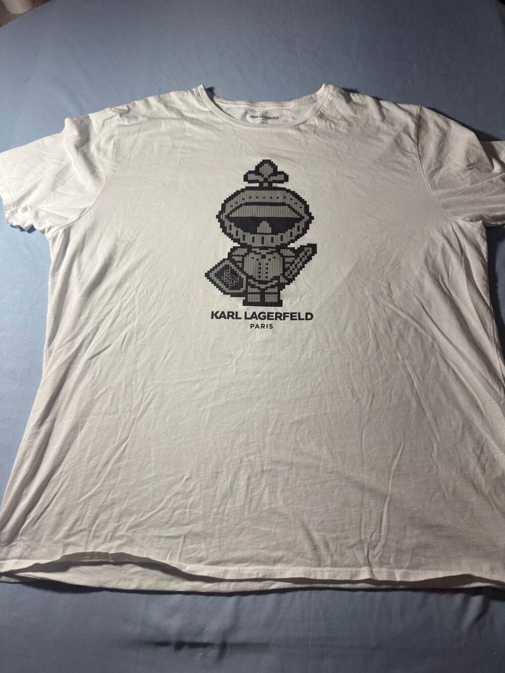 Karl Lagerfeld Paris Men's White Karl Armour Graphic T-Shirt XXL